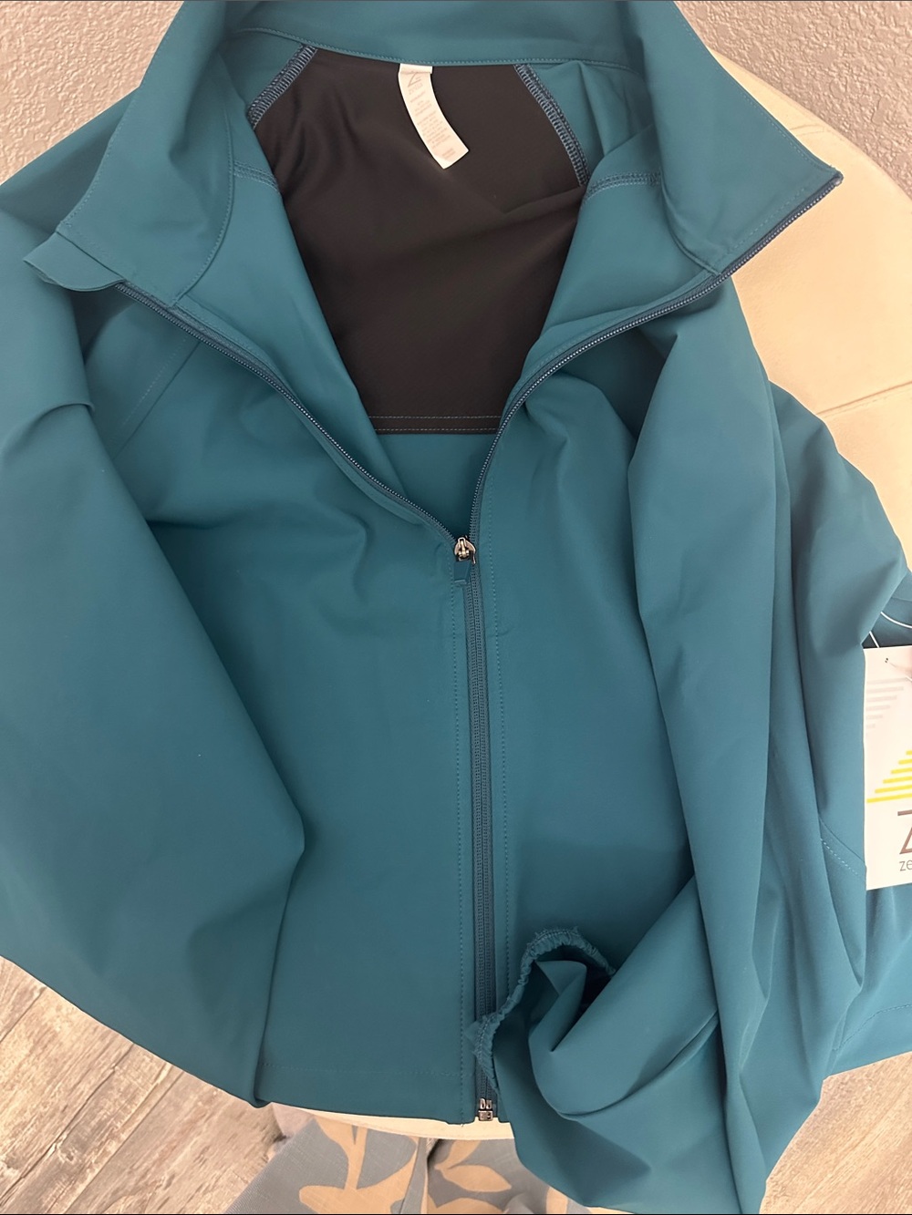 Teal Zip-Up Jacket - Lightweight Shell M